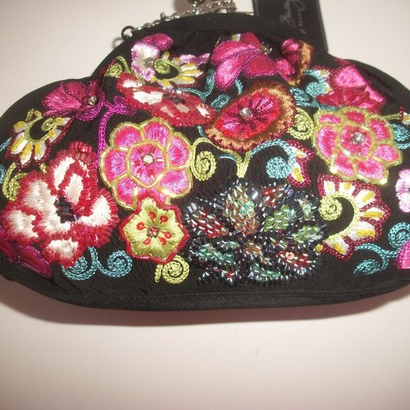 NWT Vera Bradley  25th Anniversary Limited Ed. Beaded, Embroidered Evening Bag - Picture 7 of 9